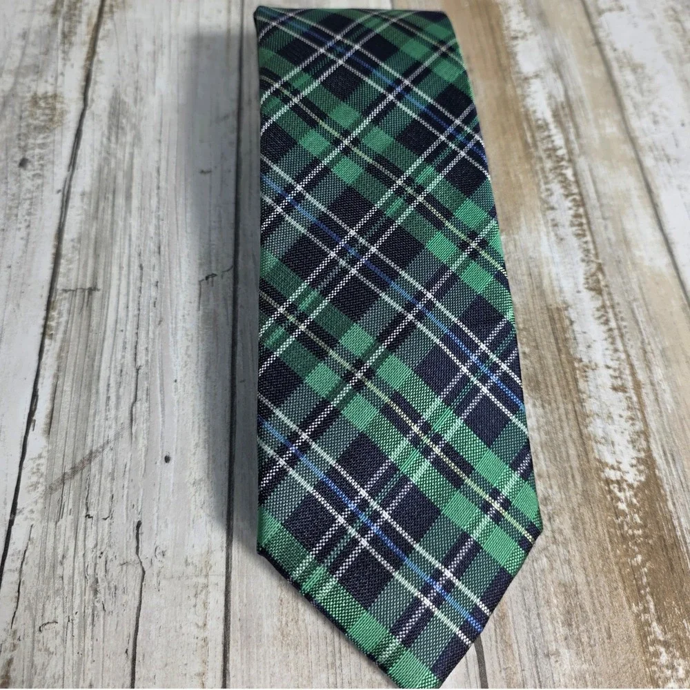 Tommy Hilfiger Mens Green Navy Blue Plaid Silk Blend Woven Necktie Tie